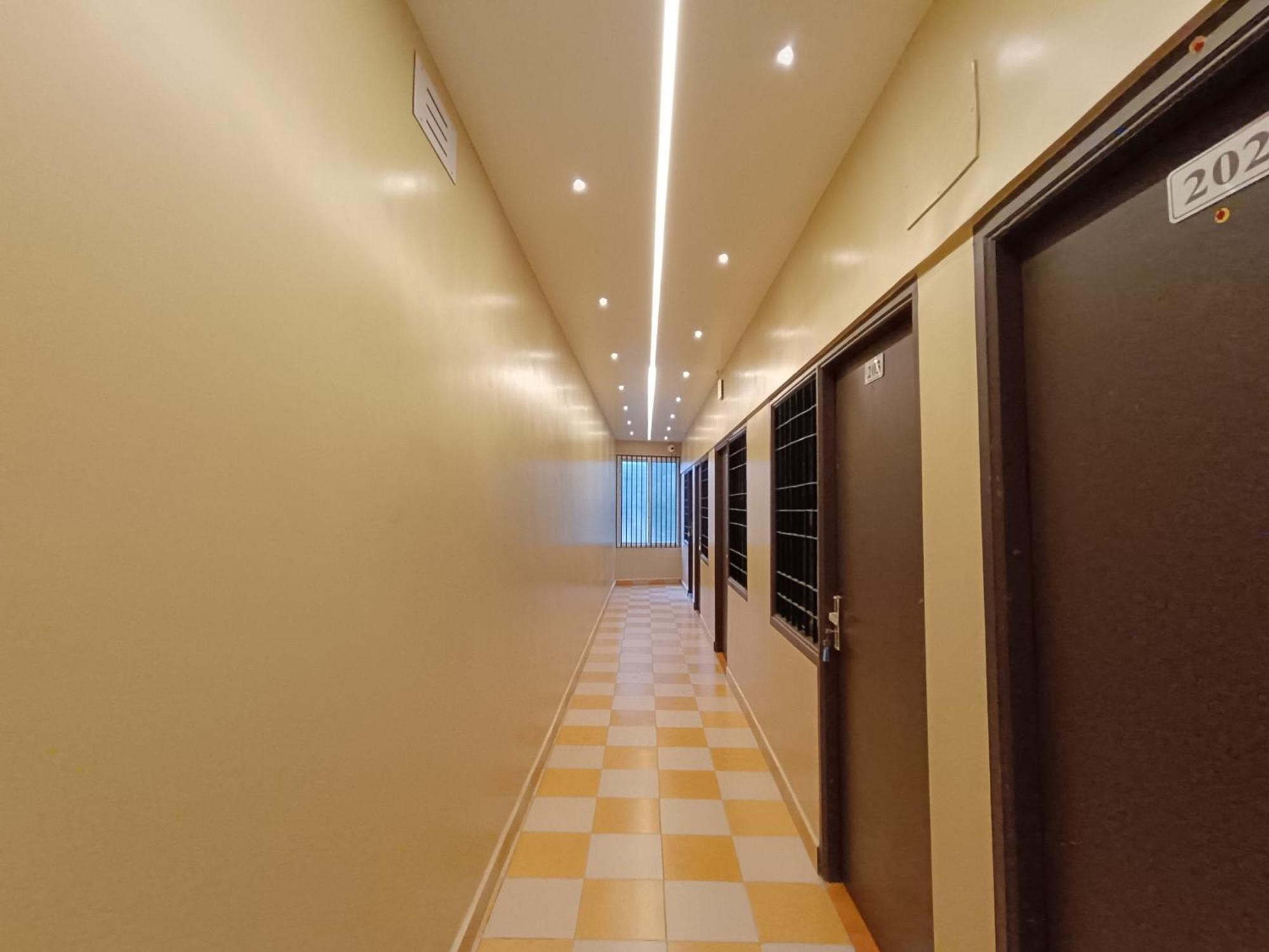 Arul Residency Hotell Pondicherry Eksteriør bilde